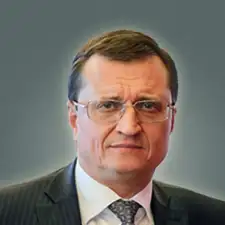 Андрей Карпов